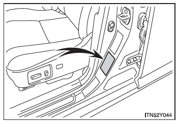 Toyota Avensis. Fahrzeuge mit Linkslenkung