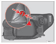 Seat Exeo. Abb. 199 Standlicht (Fahrzeugaußenseite)