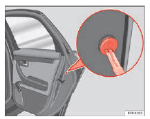 Seat Exeo. Abb. 72 Notverriegelungsvorrichtung